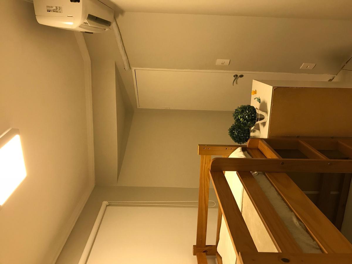 2 Quartos